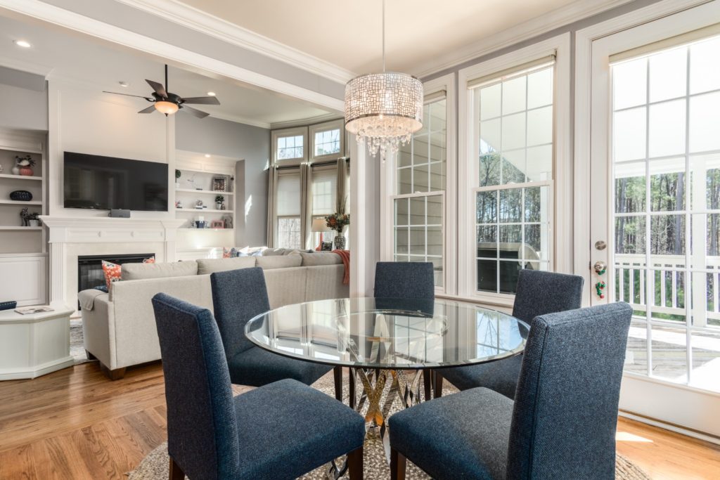 Livingroom Cleaning | Riveras Janitorial Services