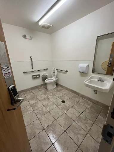 Riveras-Janitorial-Services-Gallery-17