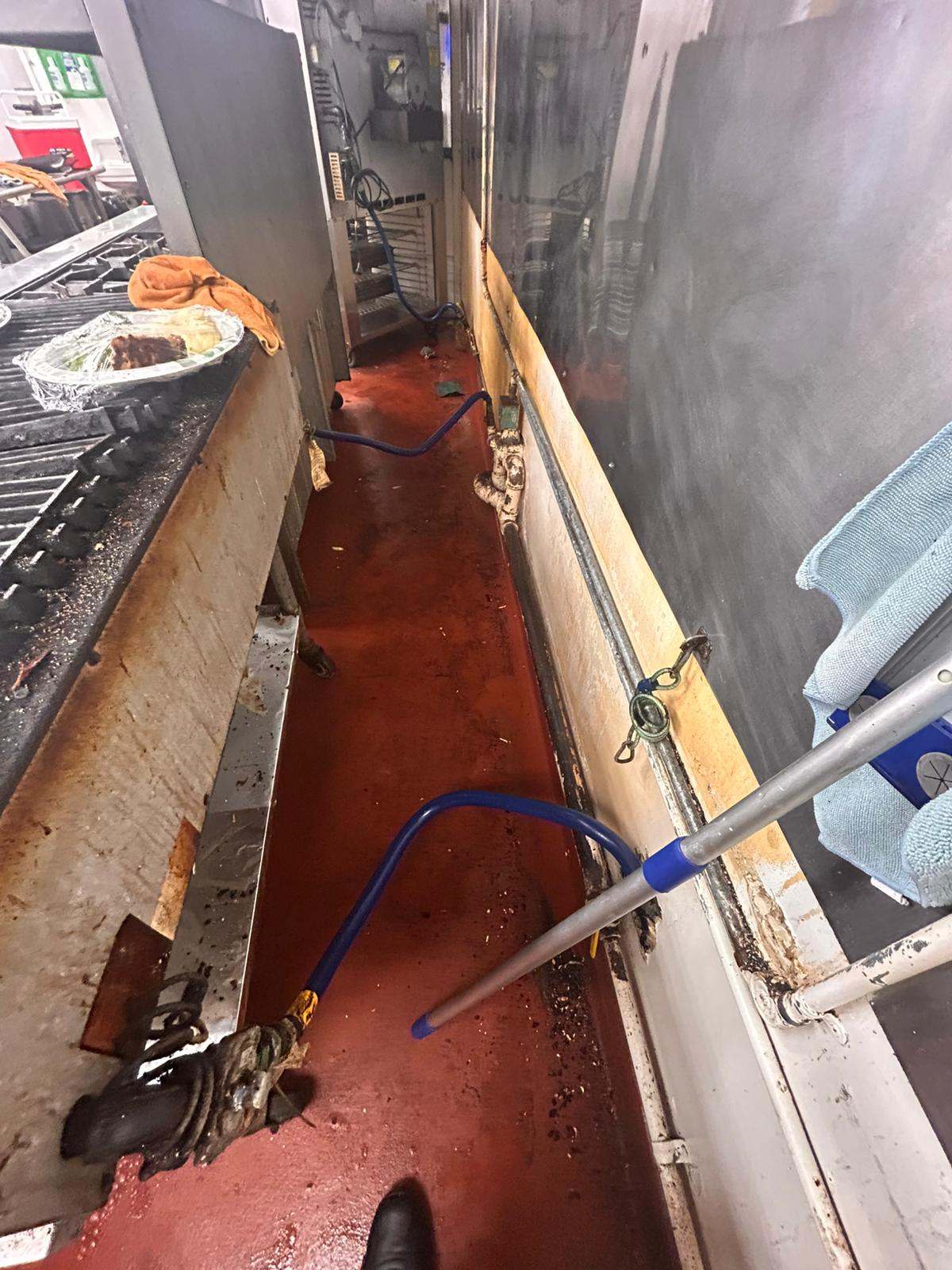 Riveras-Janitorial-Services-Gallery-23